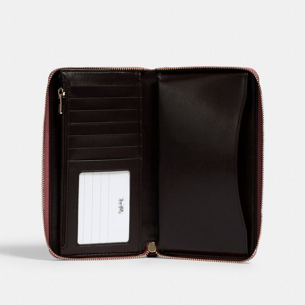 Large Phone Wallet In Colorblock