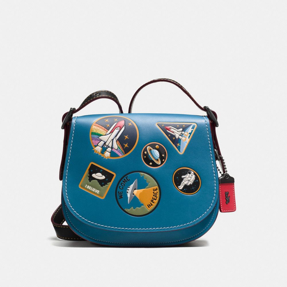 Saddle 23 With Space Patches | COACH®