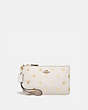 Small Wristlet With Apple Print