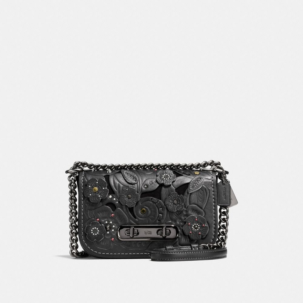 Coach on sale swagger wallet