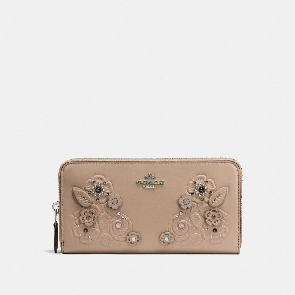 Coach tea 2024 rose wallet