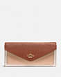 COACH®,SOFT WALLET IN COLORBLOCK,pusplitleather,GD/1941 Saddle Multi,Front View