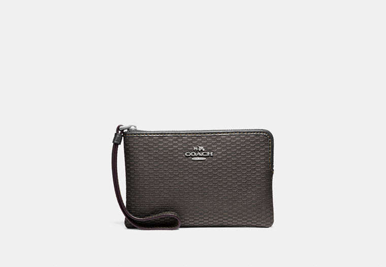 Complimentary Wristlet On Orders $250+ With Code Junegift
