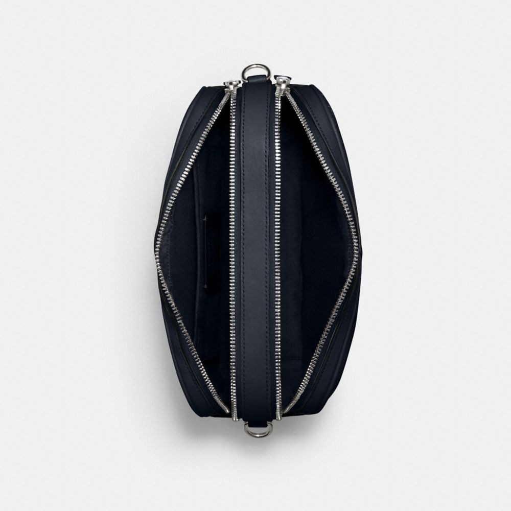 Jes Crossbody With Star Quilting