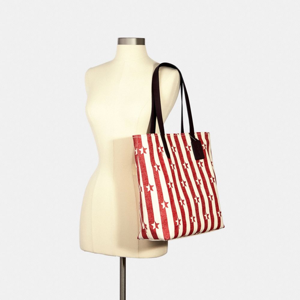Tote With Stripe Star Print