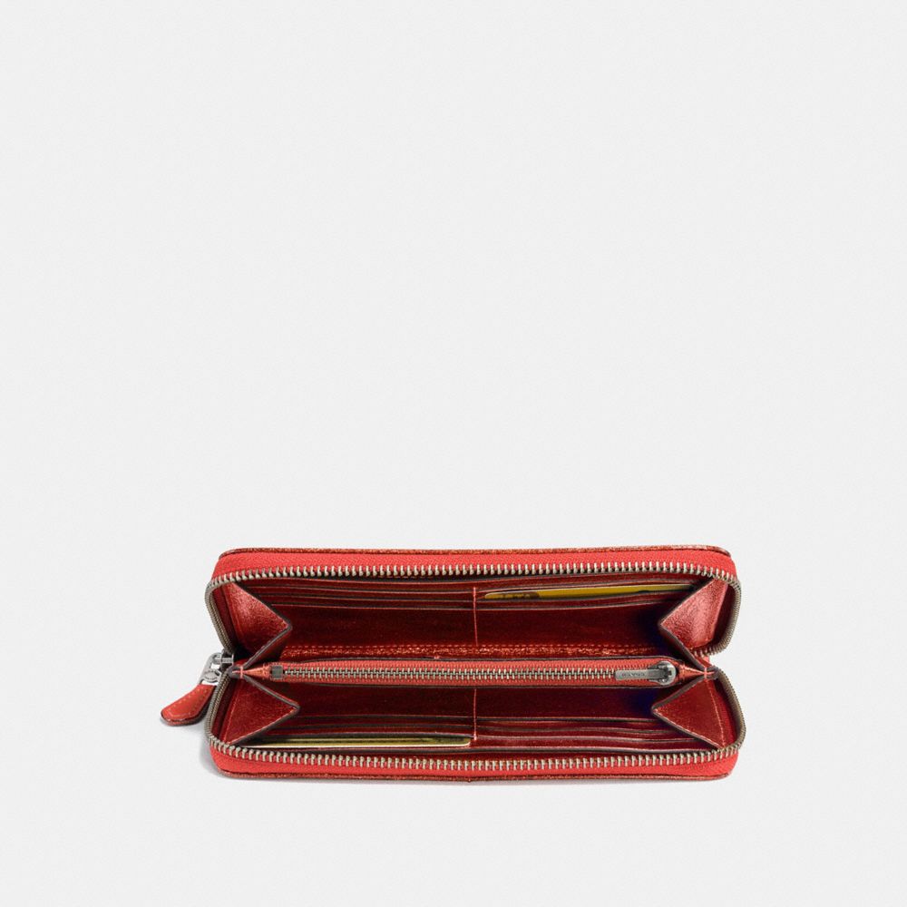 Accordion Zip Wallet