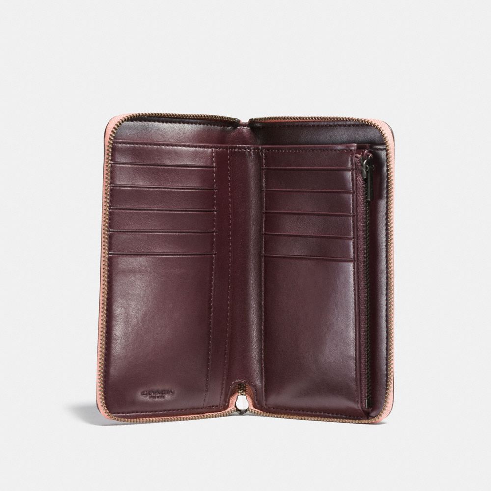 Medium Zip Around Wallet With Prairie Rivets Detail