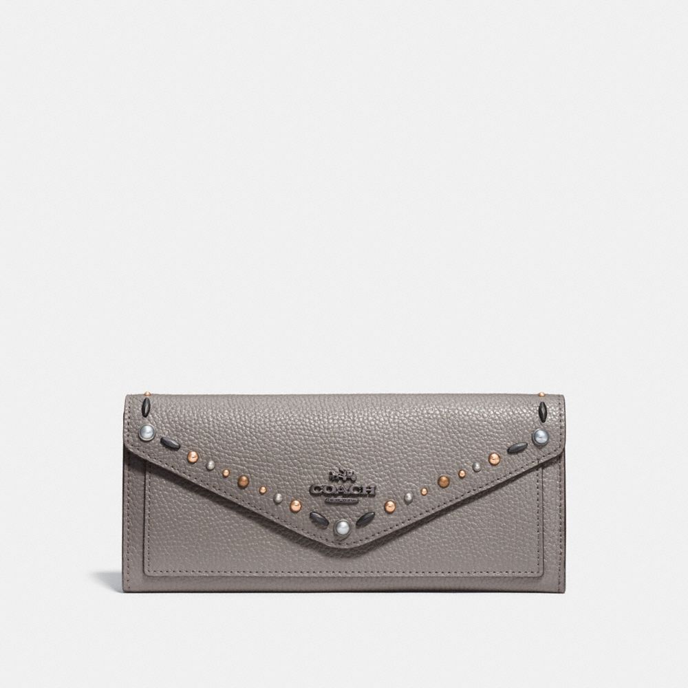 Soft Wallet With Prairie Rivets Detail