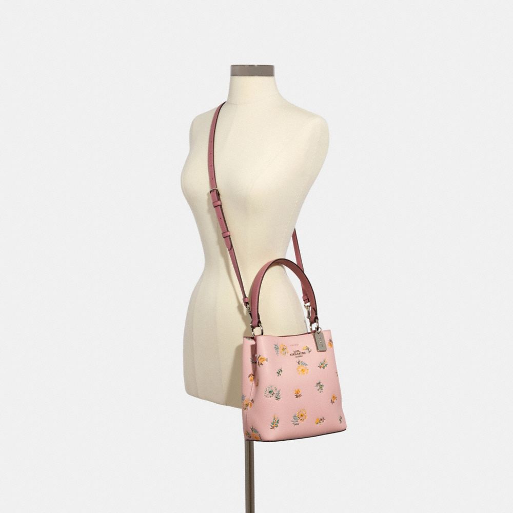 C0ACH 2310 SMALL TOWN BUCKET BAG DANDELION FLORAL PRINT WOMEN