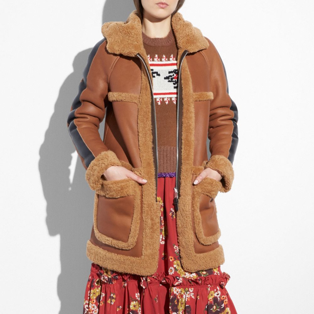 COACH®,REVERSIBLE SHEARLING PARKA,Shearling,TOFFEE,Scale View