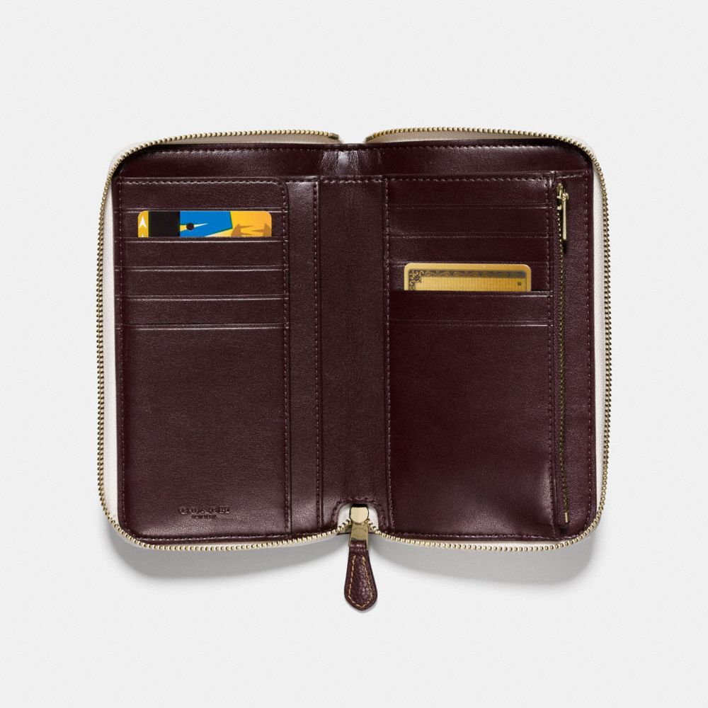 Medium zip around wallet new arrivals