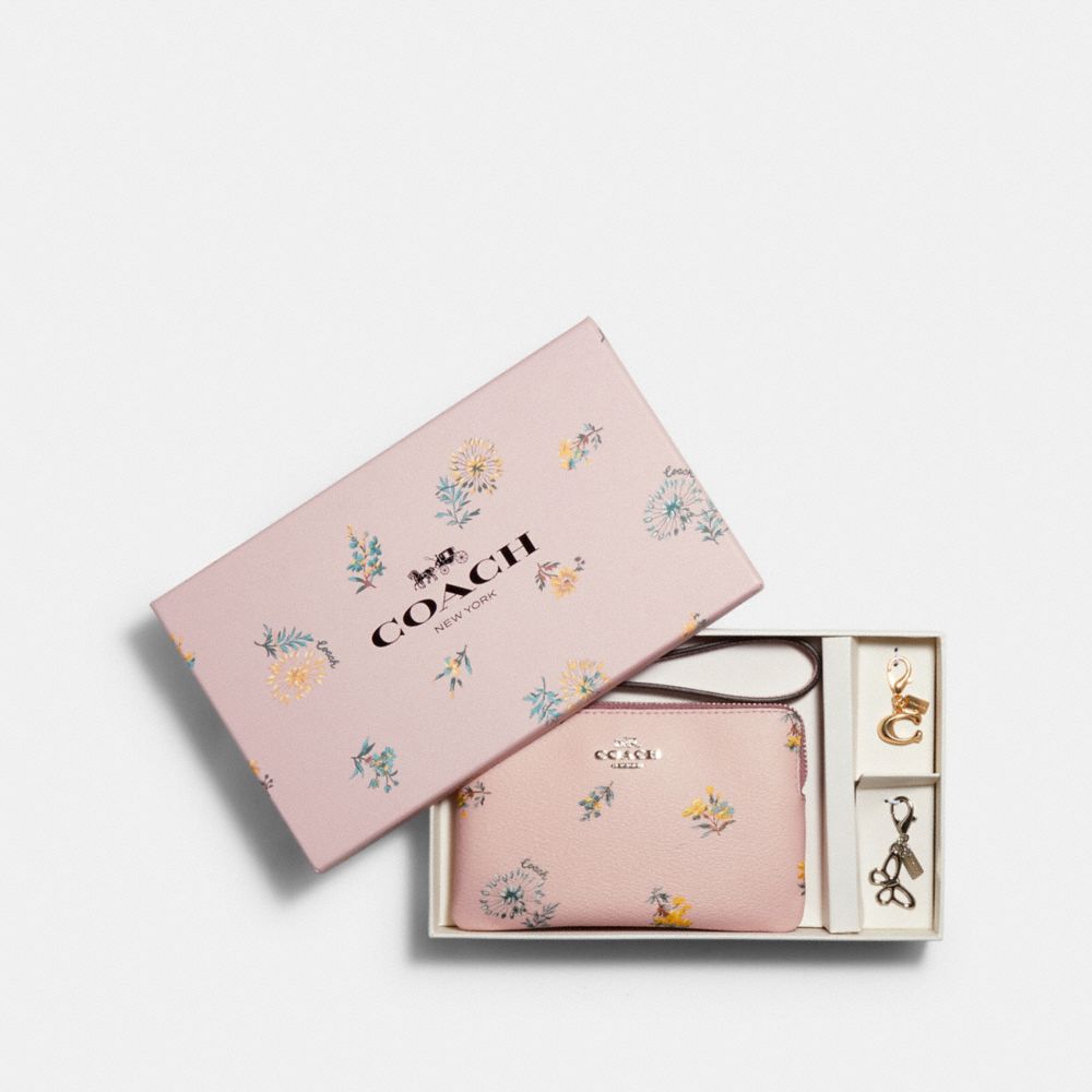 COACH®,BOXED CORNER ZIP WRISTLET IN DANDELION FLORAL PRINT CANVAS,pvc,Mini,Silver/Blossom Multi,Front View