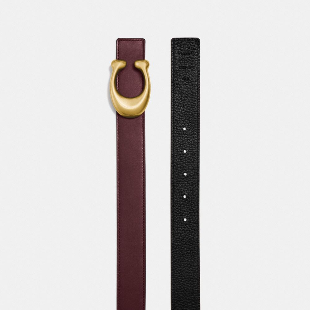 COACH®,C HARDWARE REVERSIBLE BELT, 32MM,Leather,Oxblood/Black Brass,Angle View