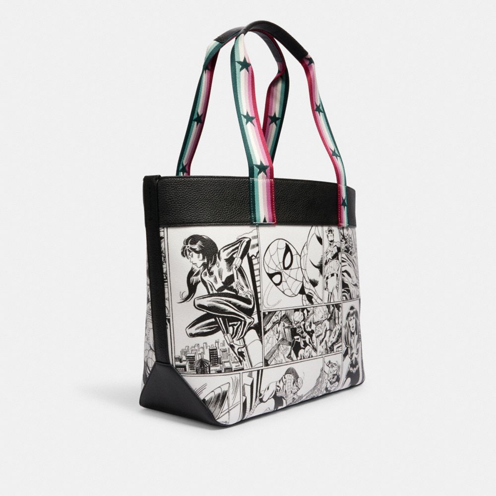 Coach │ Marvel Jes Tote With Comic Book Print