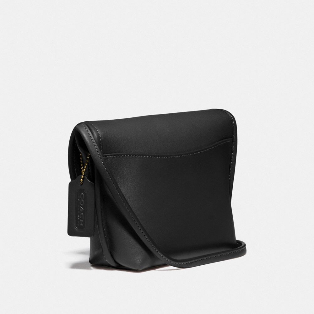 COACH®,POCHETTE TOURNANTE,Cuir,Laiton/Noir,Angle View
