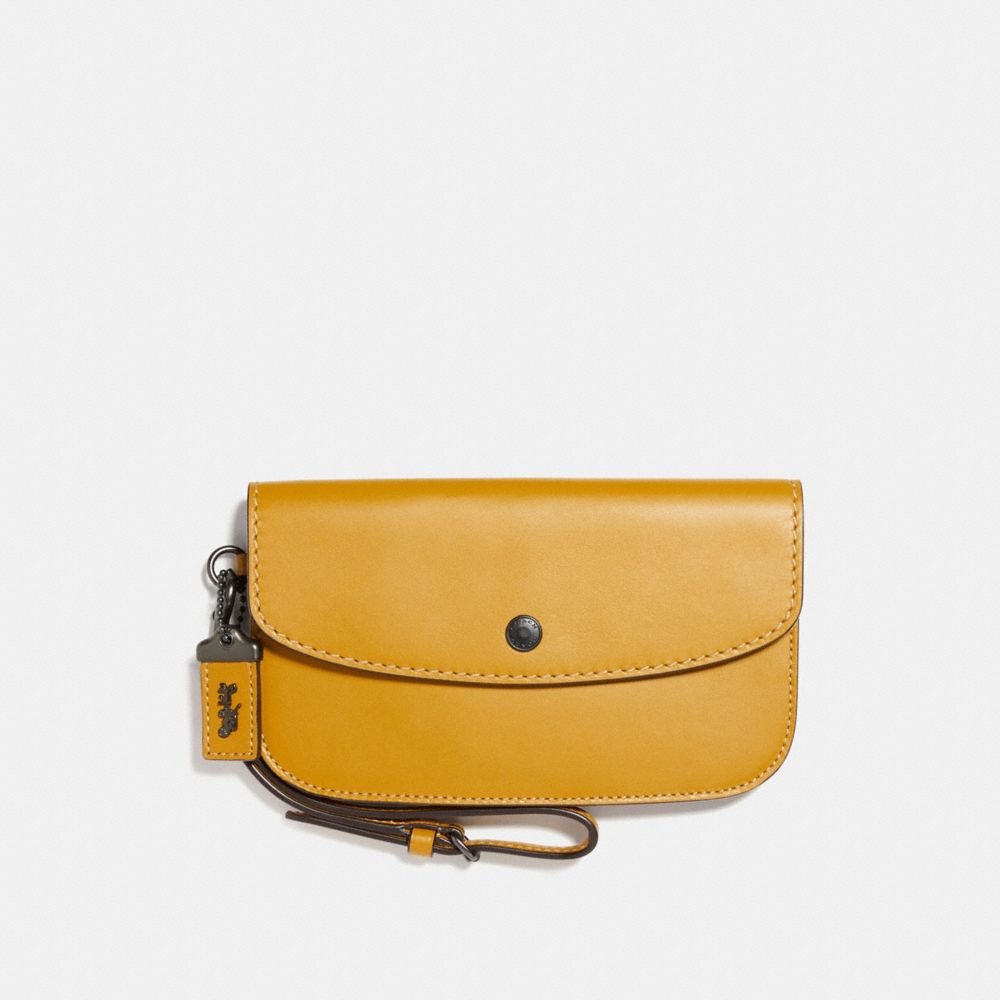 Coach leather sale clutch