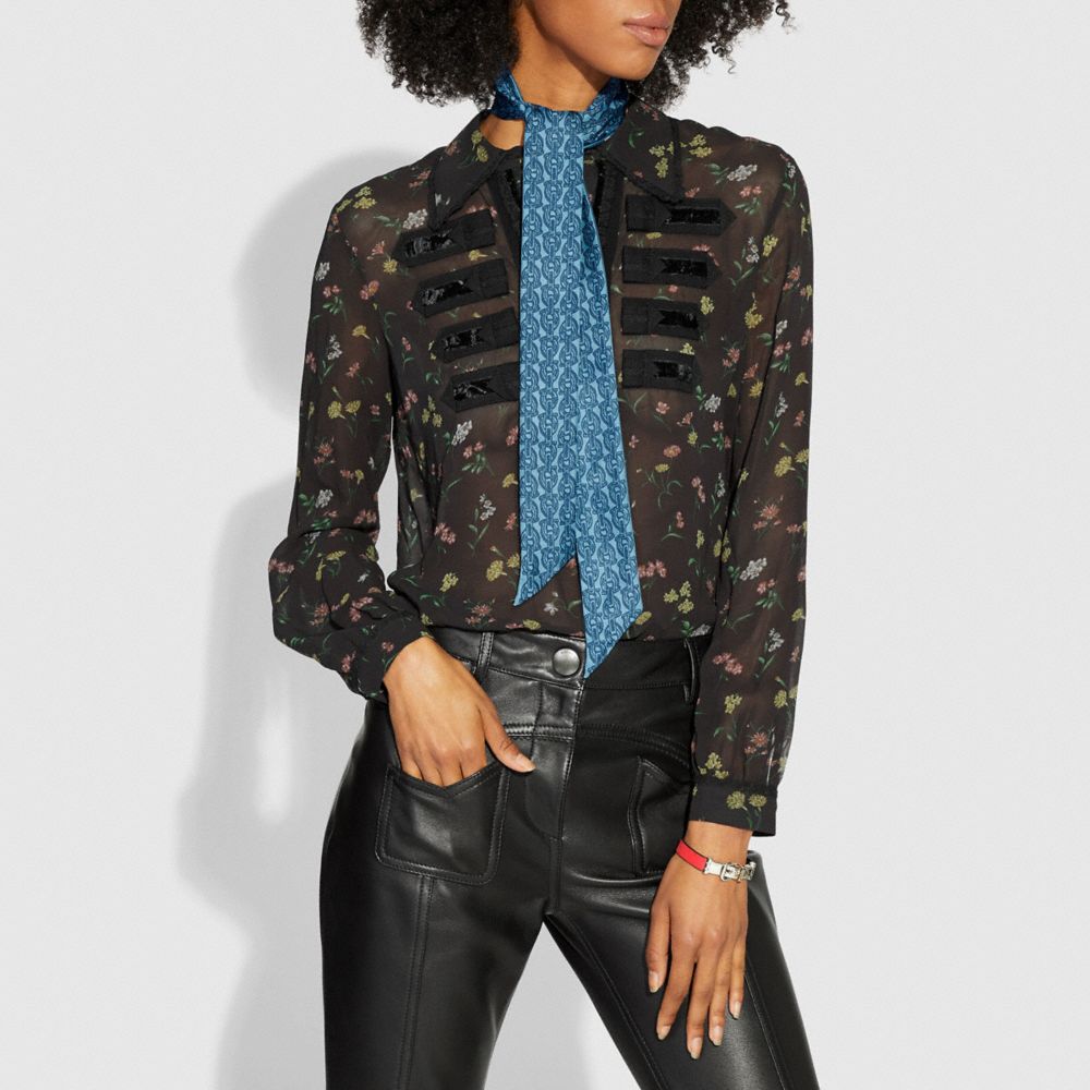 Écharpe skinny à monogramme à chaîne emblématique