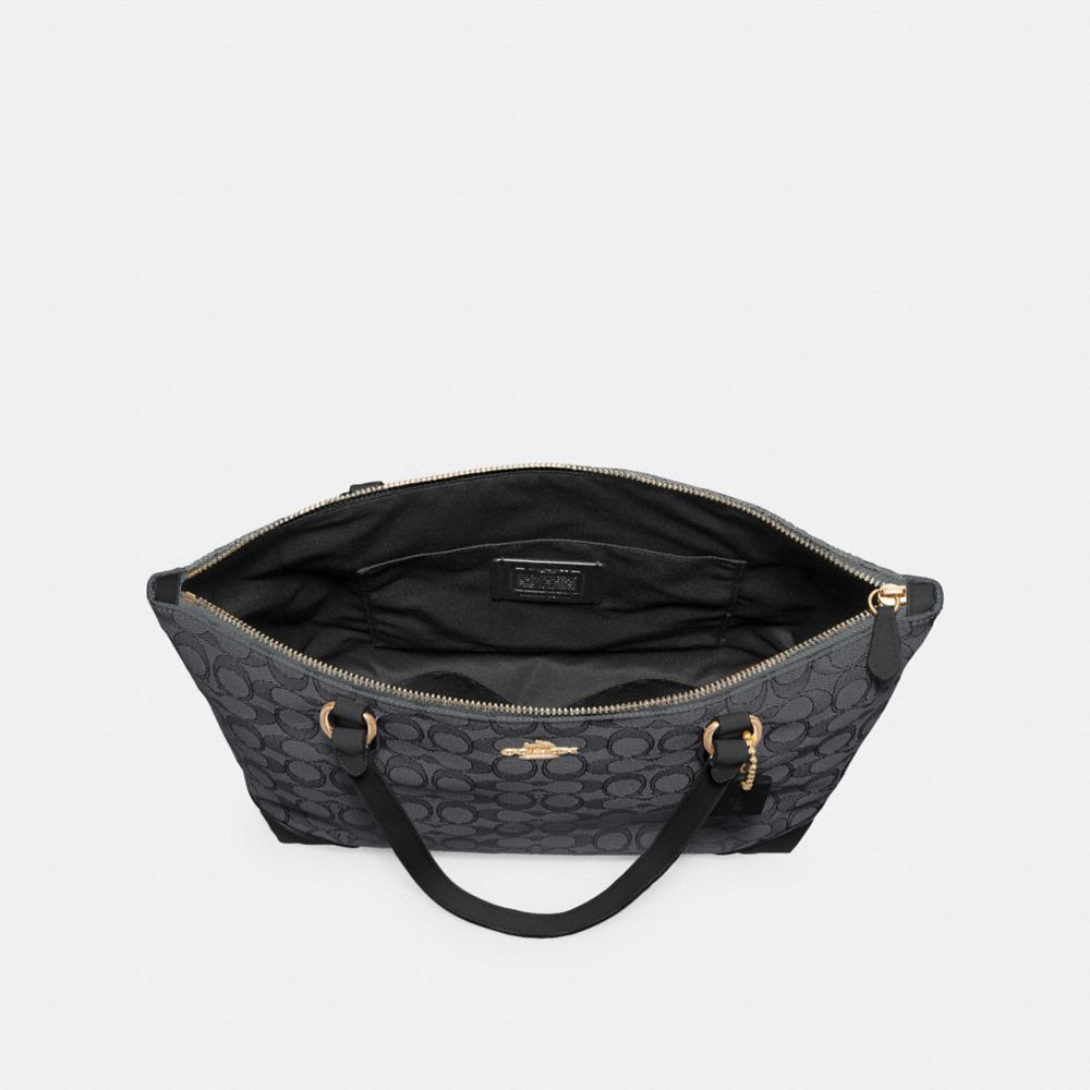 Coach zip top on sale tote in signature jacquard