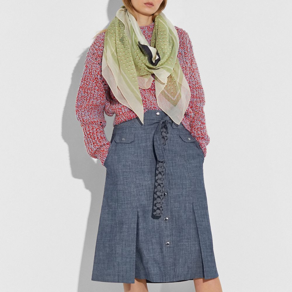 Foulard carré oversize en soie à imprimé Big Apple Camp
