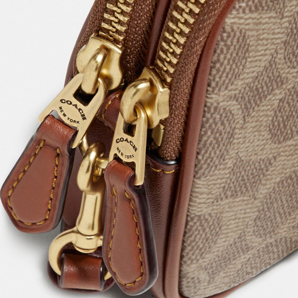 Coach sadie crossbody store in signature canvas