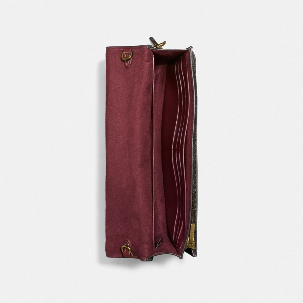 Hutton Clutch In Snakeskin
