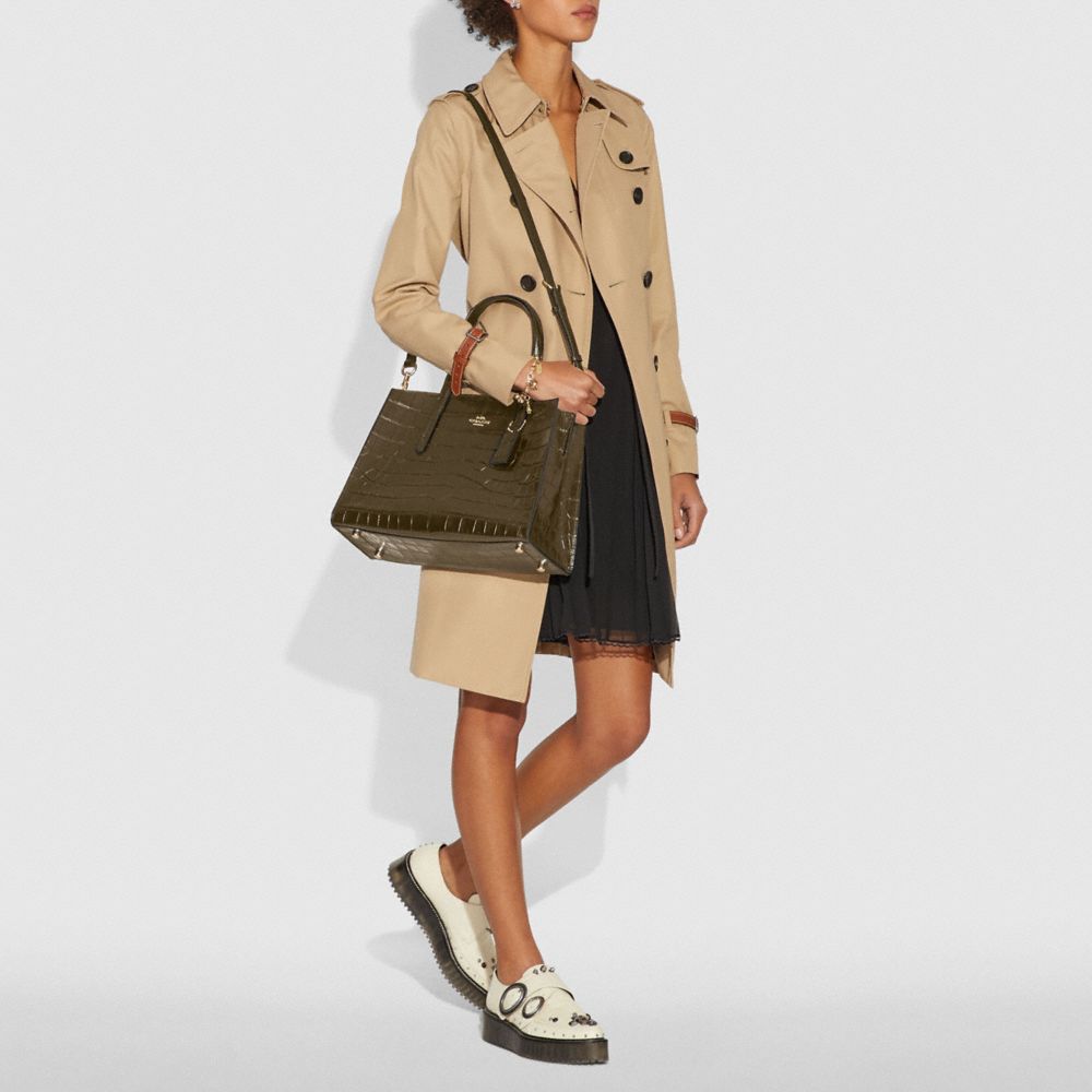 Charlie Carryall