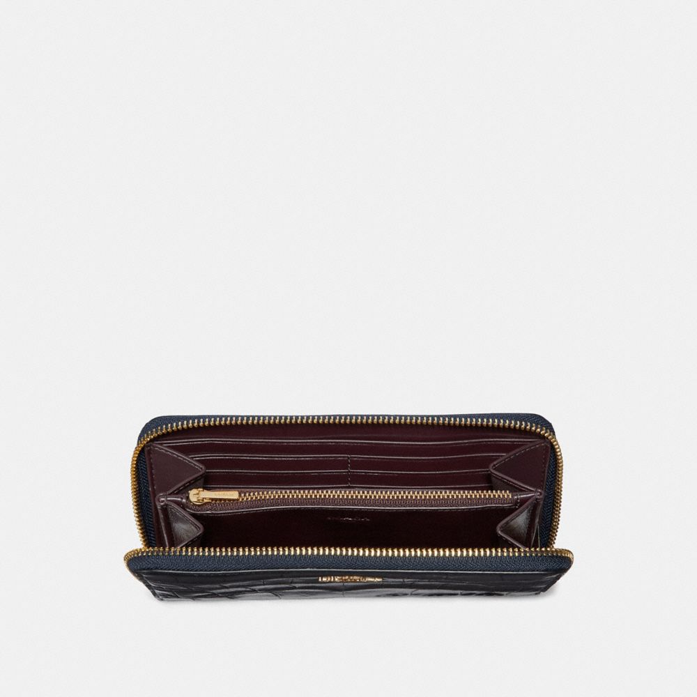 Coach discount accordion purse