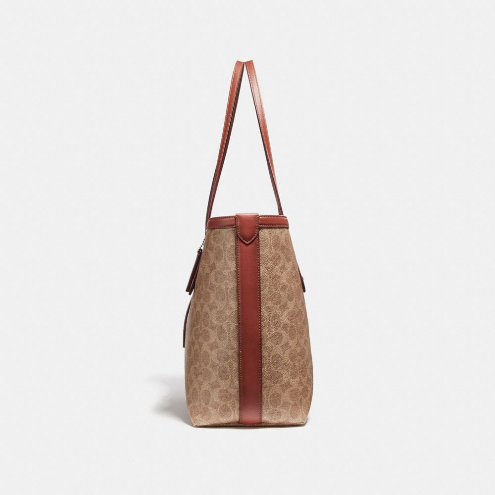 COACH®,MARKET TOTE IN SIGNATURE CANVAS,Coated Canvas,Brass/Tan/Rust,Angle View