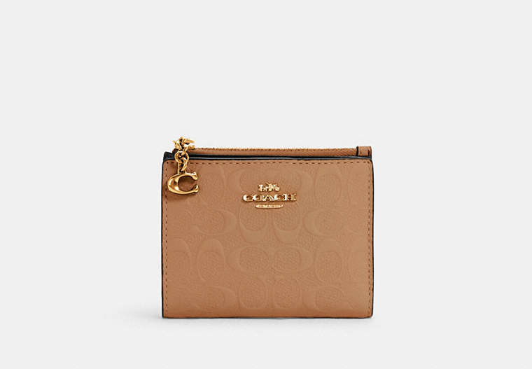 COACH®,SNAP CARD CASE IN SIGNATURE LEATHER,Leather,Gold/Taupe,Front View