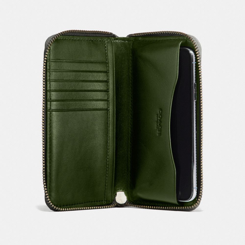 COACH®,ZIP AROUND PHONE WALLET WITH QUILTING,Leather,Black/Glade,Inside View,Top View