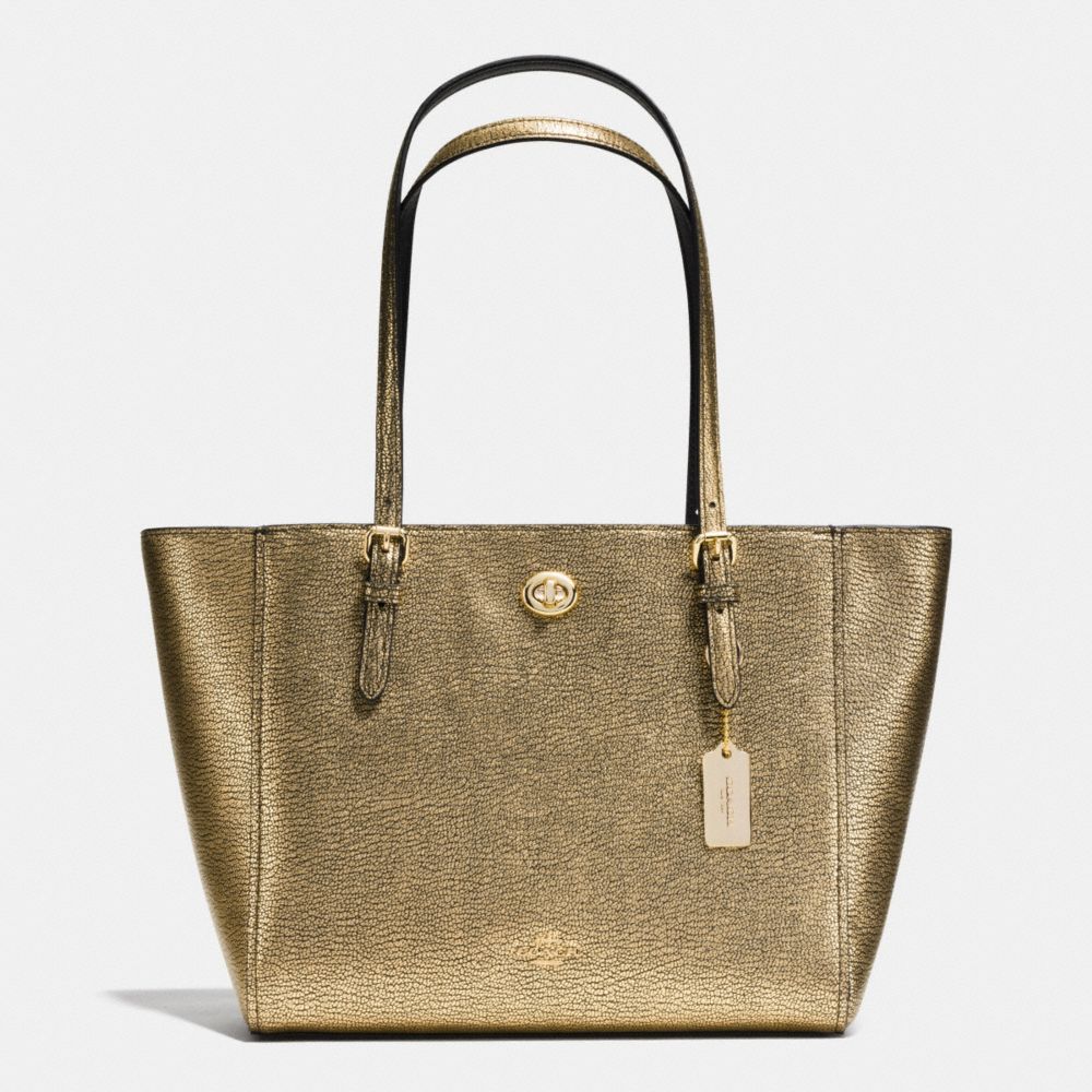 Coach prairie outlet size