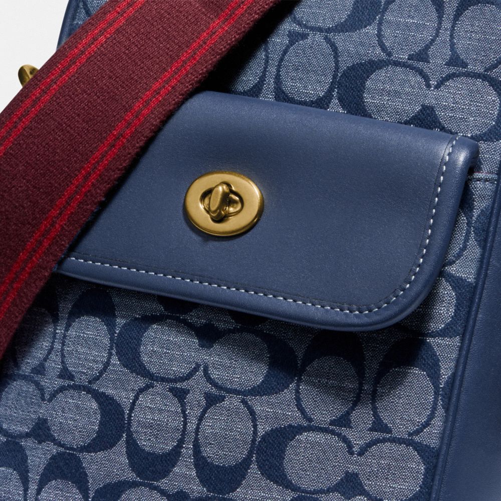 Dylan 15 In Signature Chambray