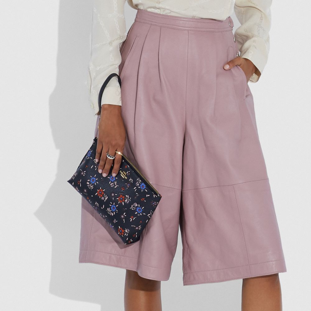 Pochette Charlie à imprimé fleurs sauvages
