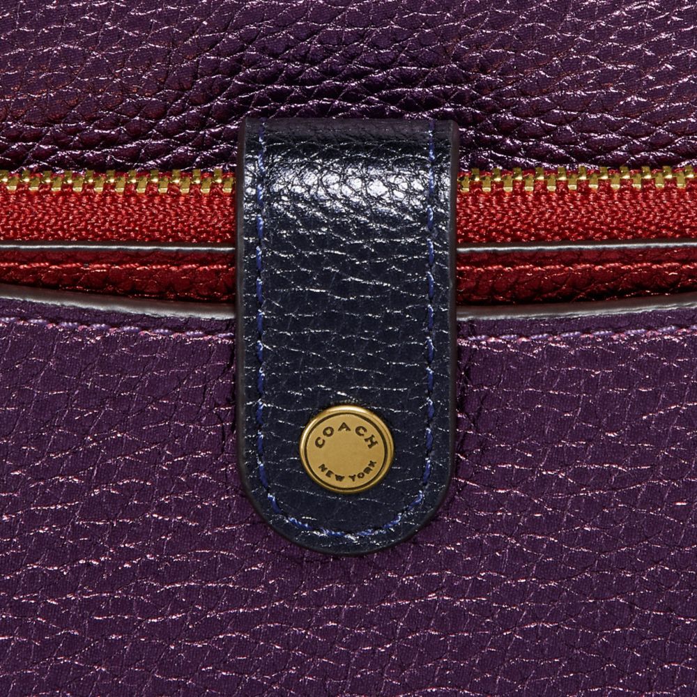 Noa Pop Up Messenger In Colorblock