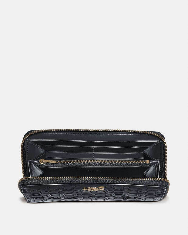 Accordion Zip Wallet In Signature Leather | COACH®