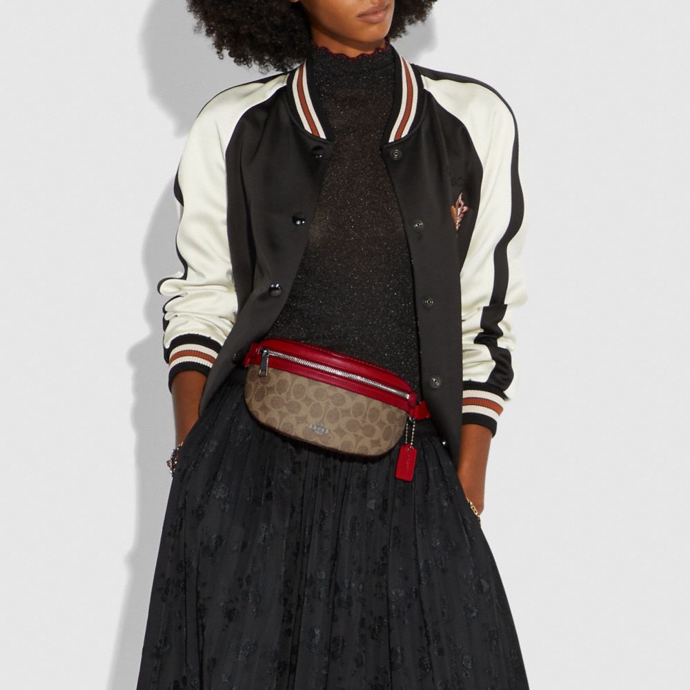Belt Bag In Signature Canvas