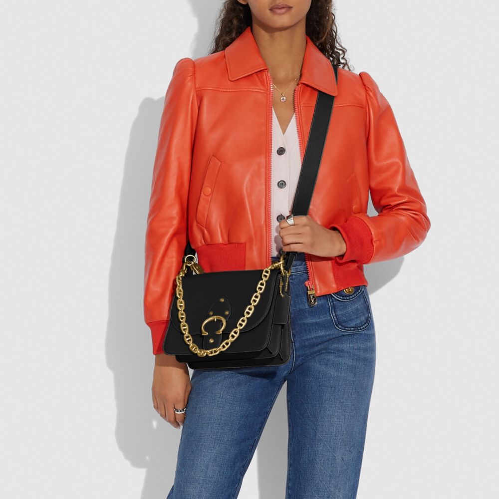 Beat Shoulder Bag