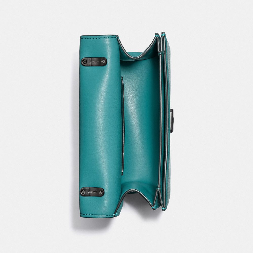 Alie Shoulder Bag 18