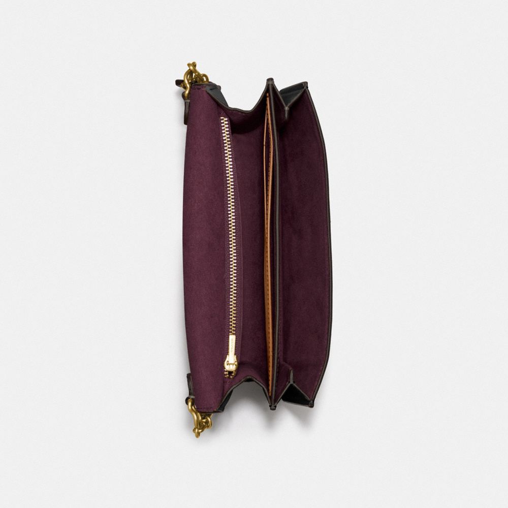 Ottone/Nero,Vista interna, vista dall'alto