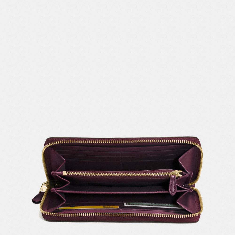Accordion Zip Wallet