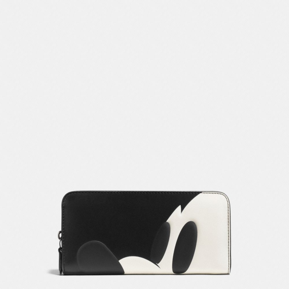 COACH®,Mickey Accordion Zip Wallet In Glovetanned Leather,,Front View