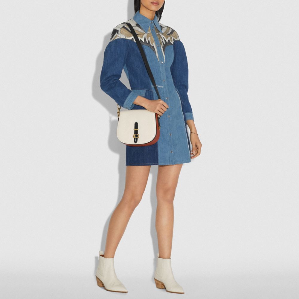 COACH®,SELLE EN COLORBLOCK,Cuir,Laiton/Craie,Detail View