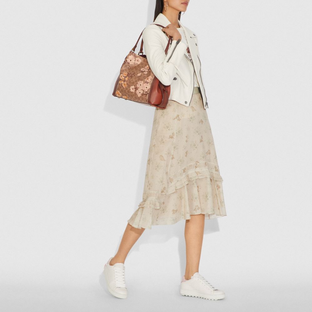 Edie Shoulder Bag 31 In Signature Canvas With Prairie Floral Print