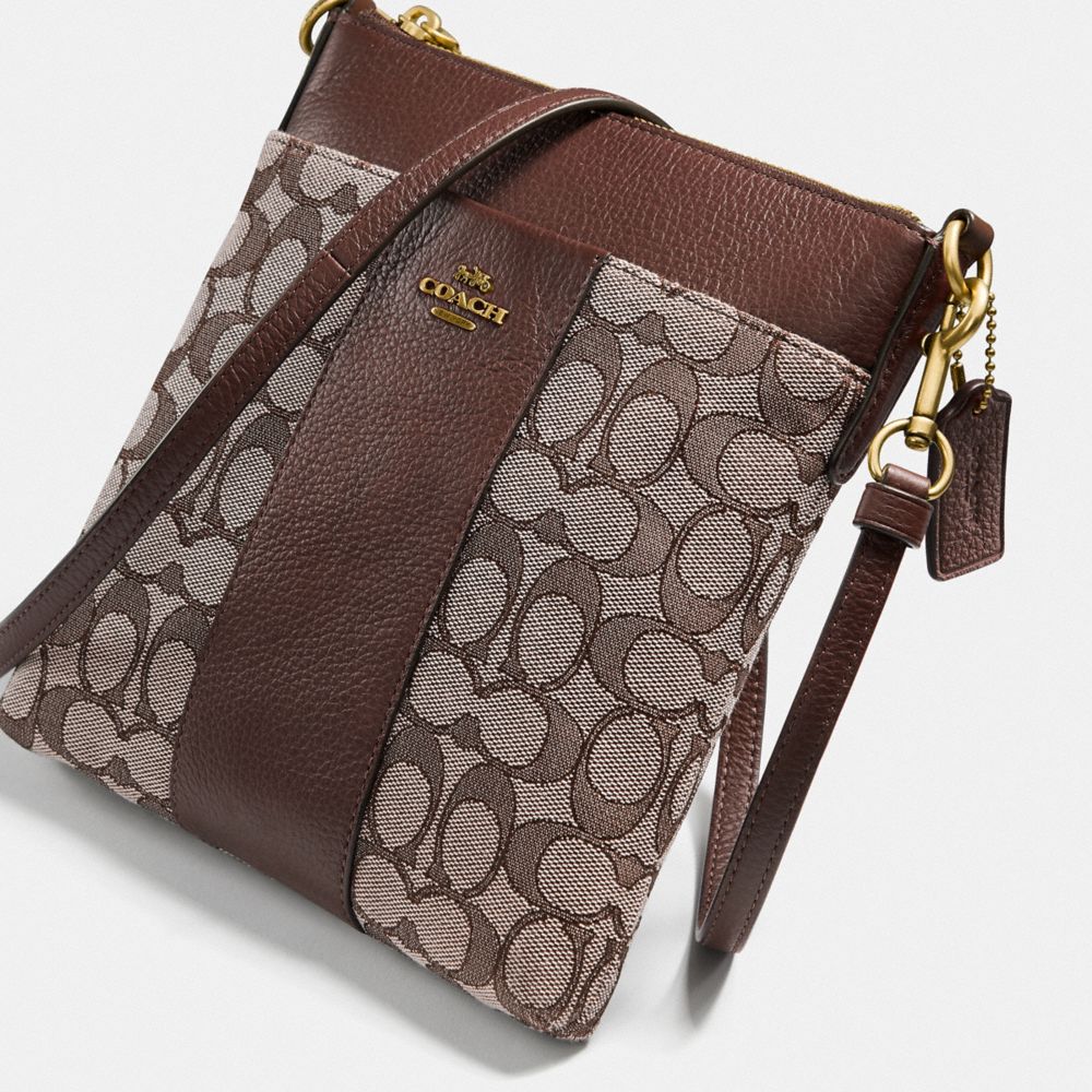 Sac à bandoulière Kitt Messenger en jacquard exclusif