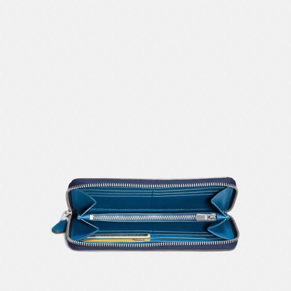 COACH®,Accordion Zip Wallet,,Inside View,Top View