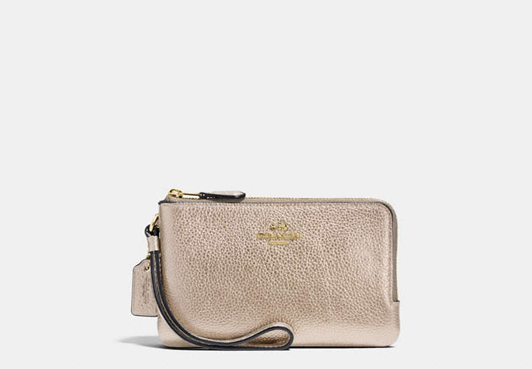 COACH®,DOUBLE CORNER ZIP WRISTLET IN POLISHED PEBBLE LEATHER,Leather,Light Gold/Platinum,Front View