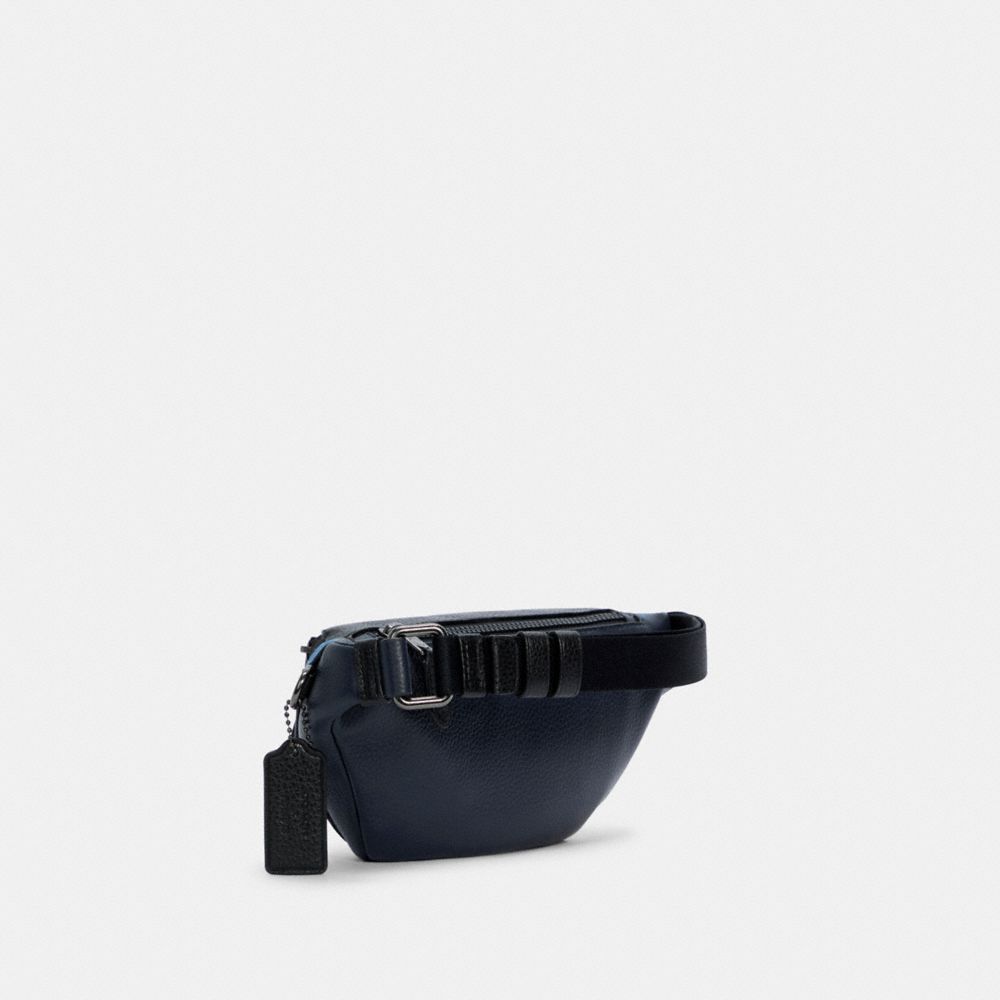 ☆COACHxPEANUTS☆MINI WARREN BELT BAG WITH CHARLIE BROWN COACH® Outlet | Warren Mini Belt Bag