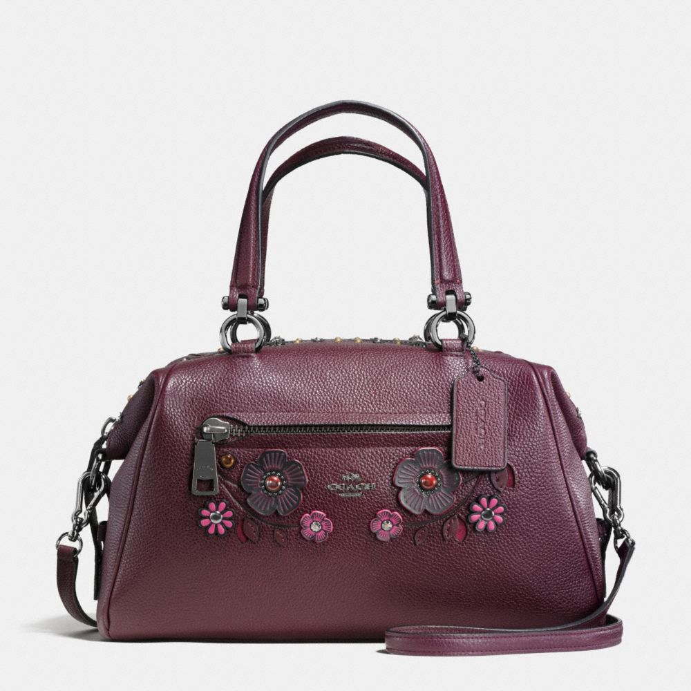 Sac De Primrose En Saule Floral