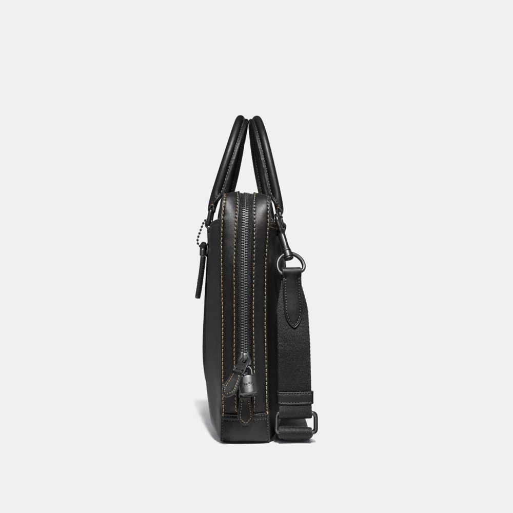 COACH®,PORTE-DOCUMENTS FIN METROPOLITAN,Cuir souple,Cuivre noir/Noir,Angle View