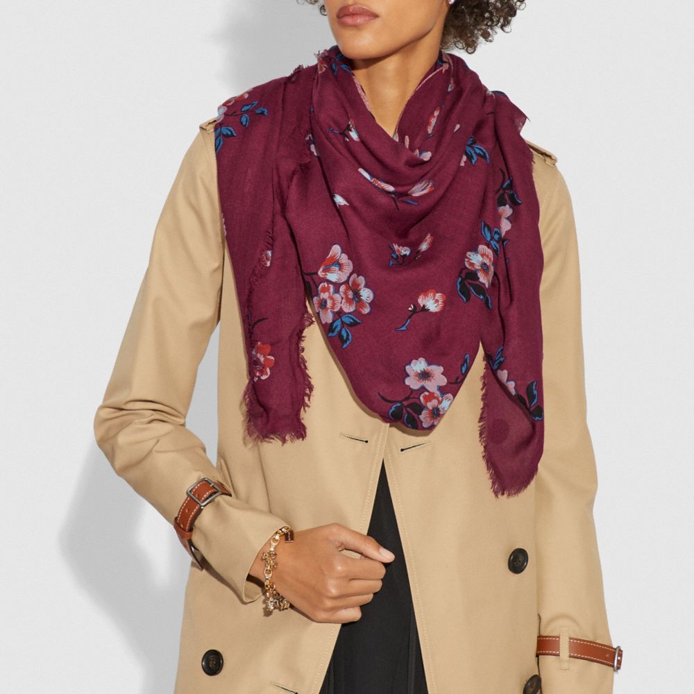 Weinrot,Winkelansicht